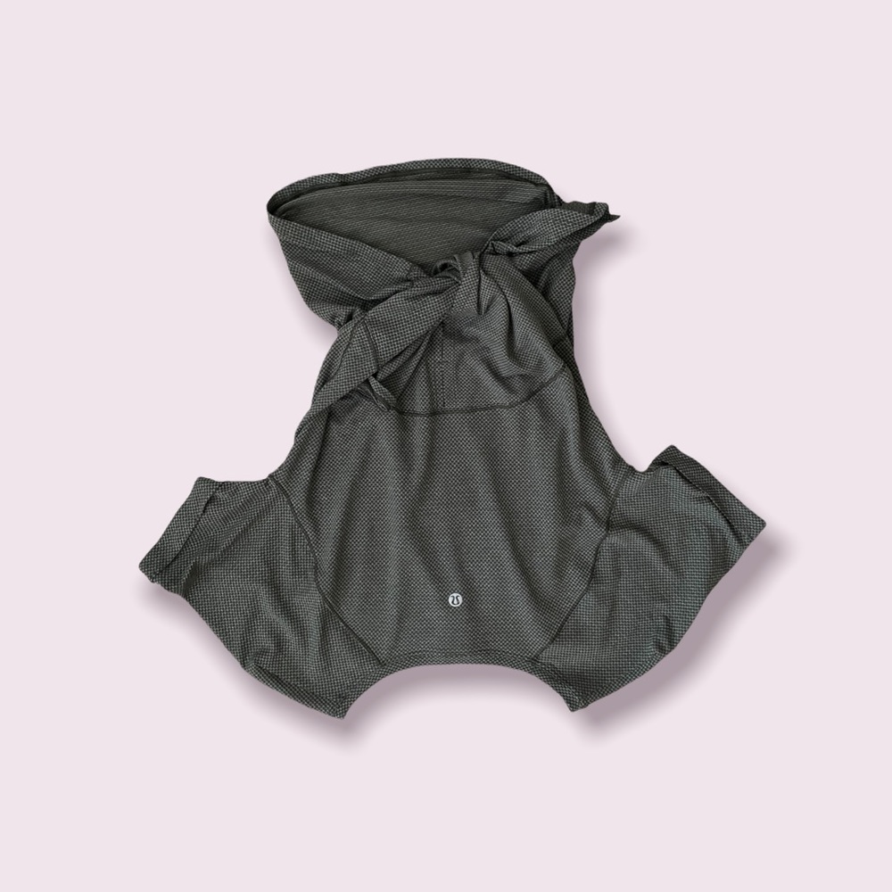 NWOT Lululemon Open Up Tie Back Tee Heathered Camo Green - Picture 4 of 6